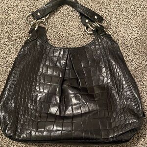 Elegant Black Crocodile-Embossed Women's Bag